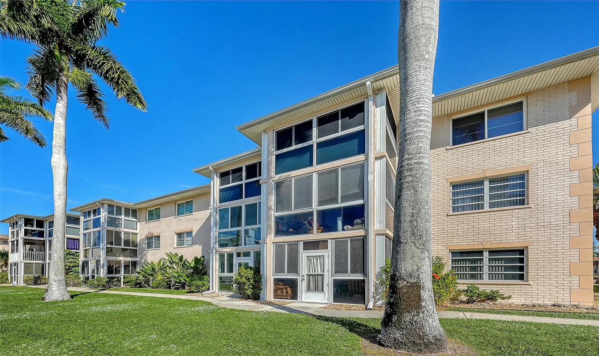 200 The Esplanade N Venice FL 34285