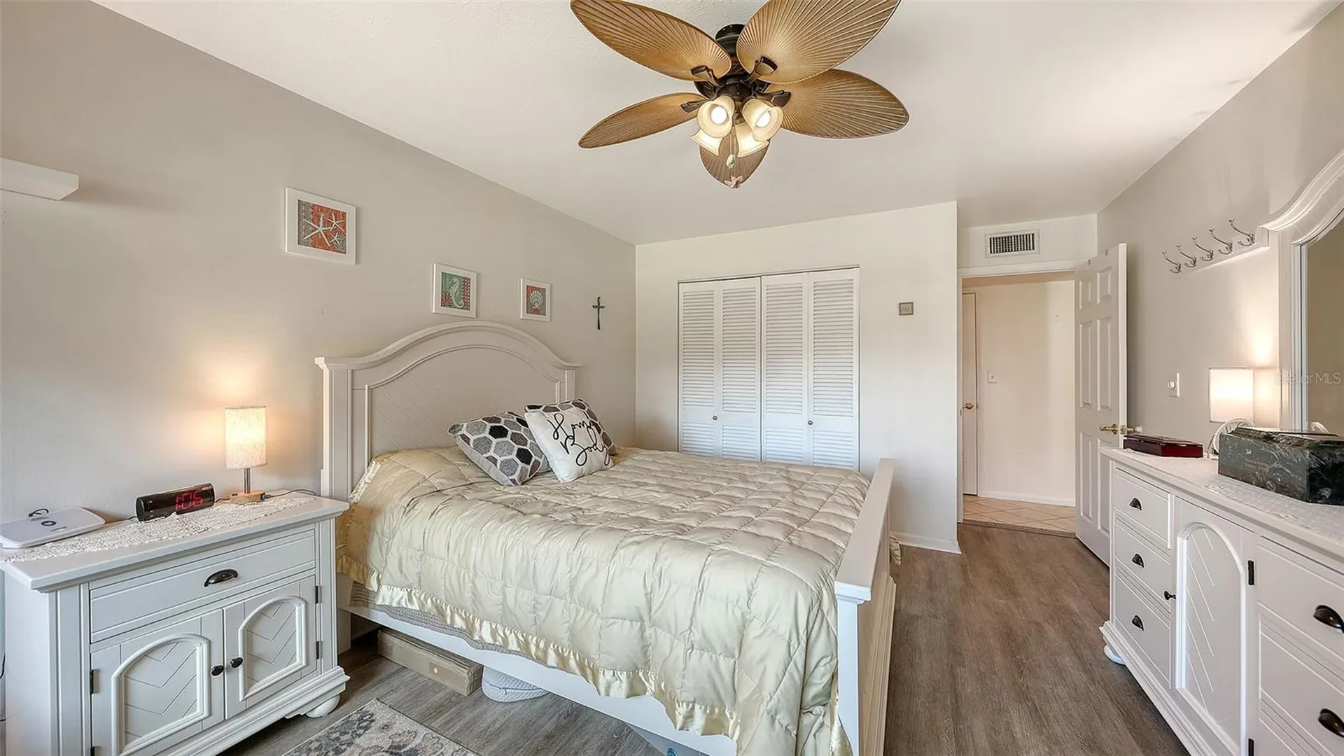 200 The Esplanade N Venice FL 34285