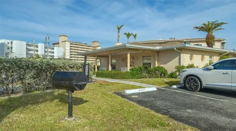 200 The Esplanade N Venice FL 34285