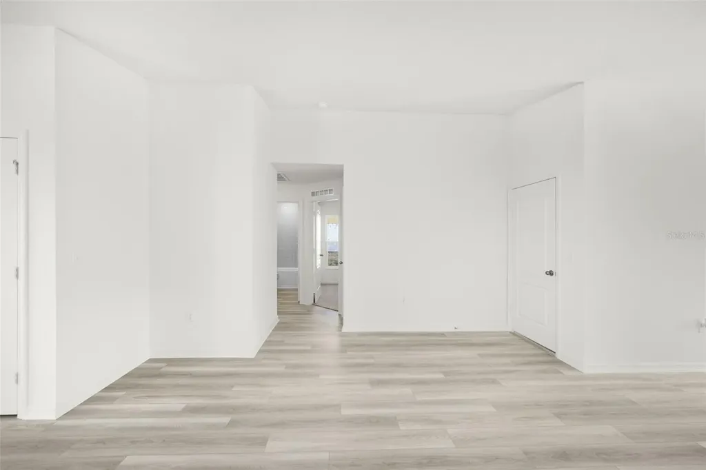 13316 Tula Loop Astatula FL 34705