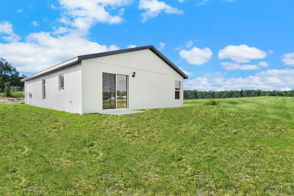 13319 Tula Loop Astatula FL 34705