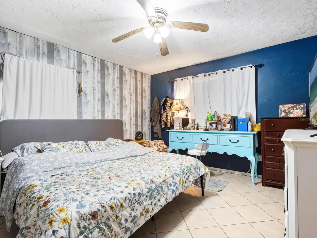 1907 Harvard Avenue Bradenton FL 34207