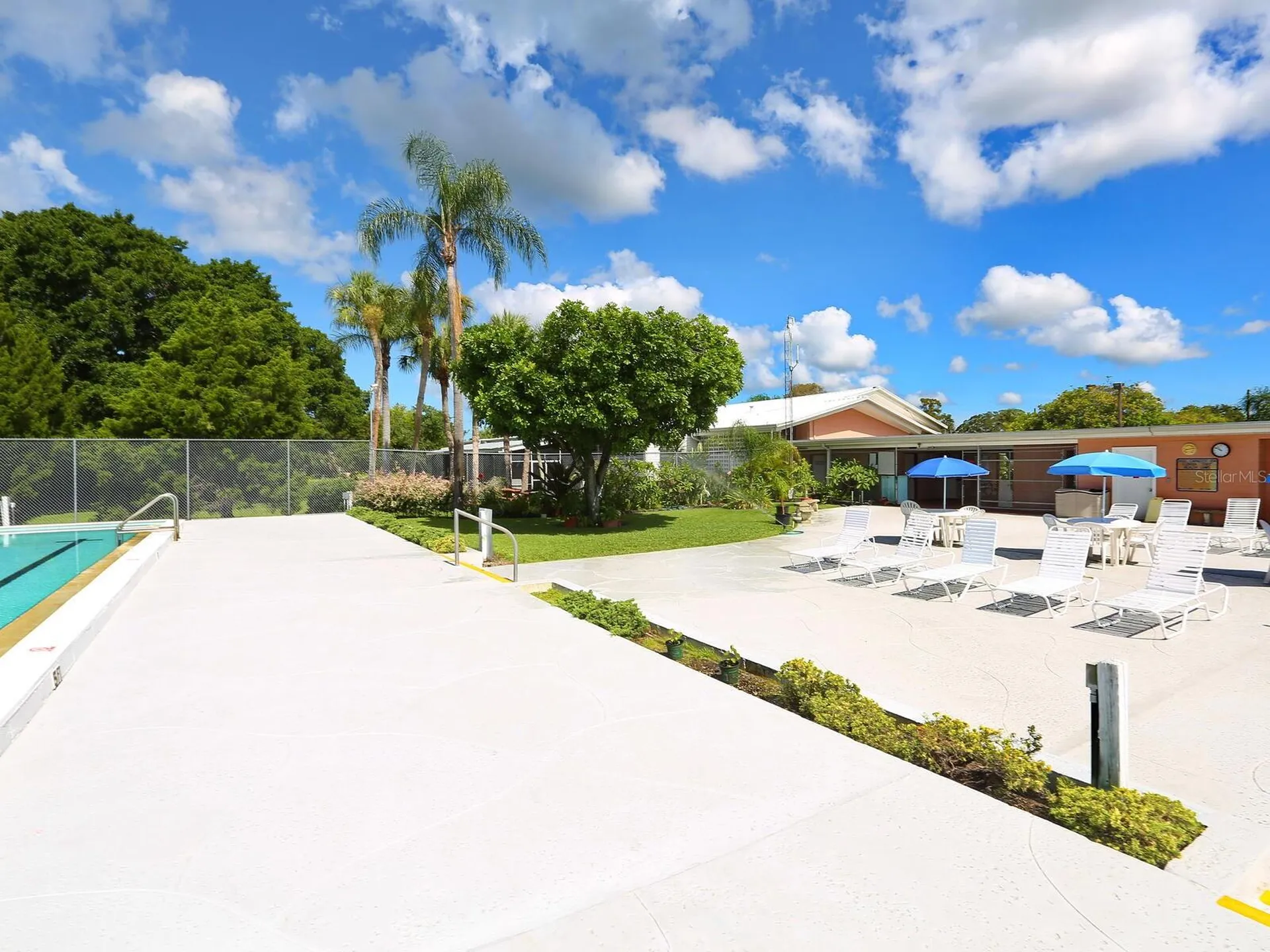 1907 Harvard Avenue Bradenton FL 34207