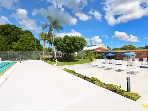 1907 Harvard Avenue Bradenton FL 34207