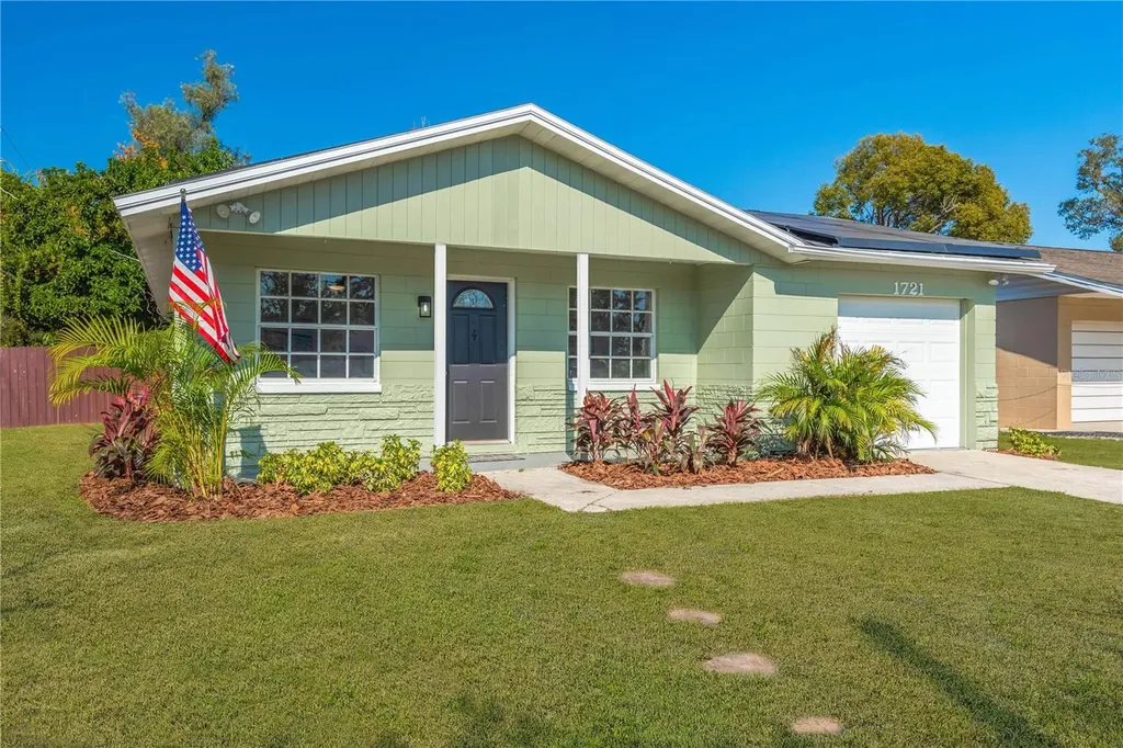 1721 W Humphrey Street Tampa FL 33604