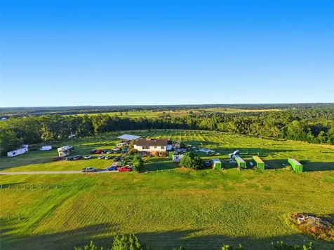 21509 Snow Hill Road Brooksville FL 34601