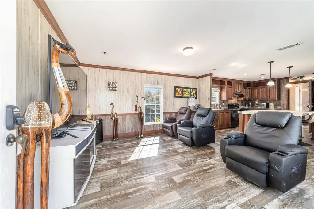 14181 SE 211th Court Umatilla FL 32784