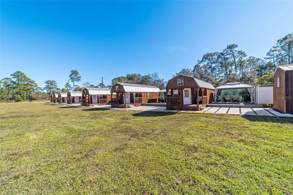 14181 SE 211th Court Umatilla FL 32784