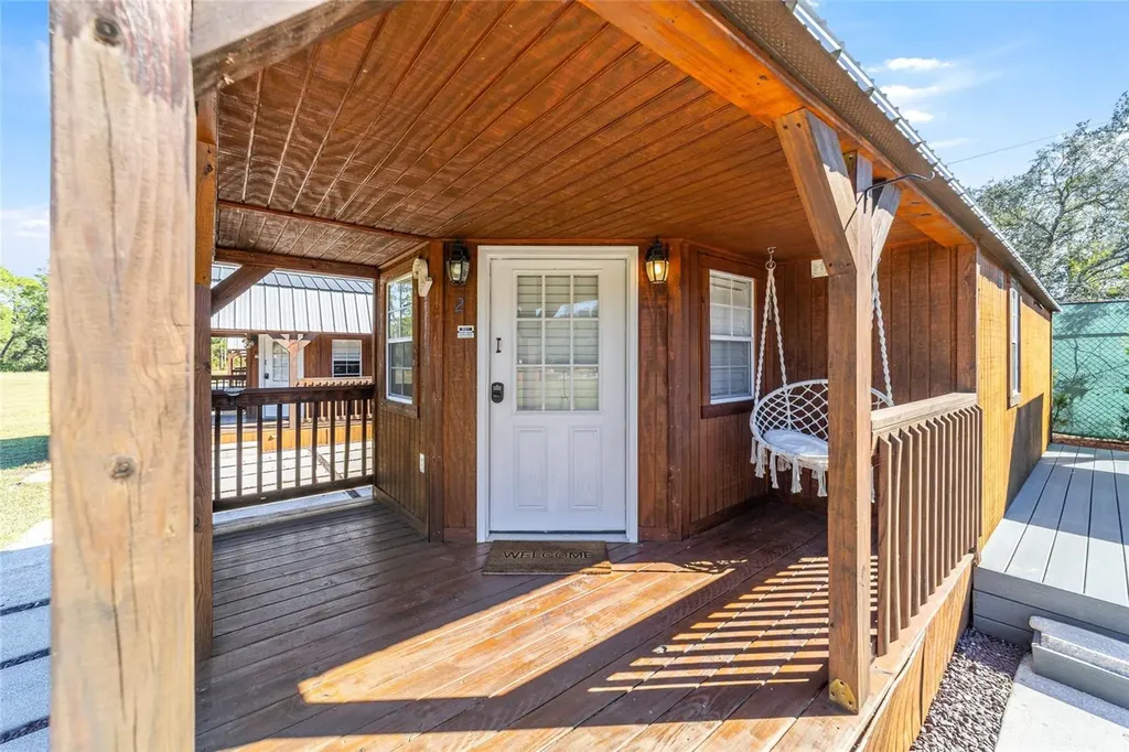 14181 SE 211th Court Umatilla FL 32784