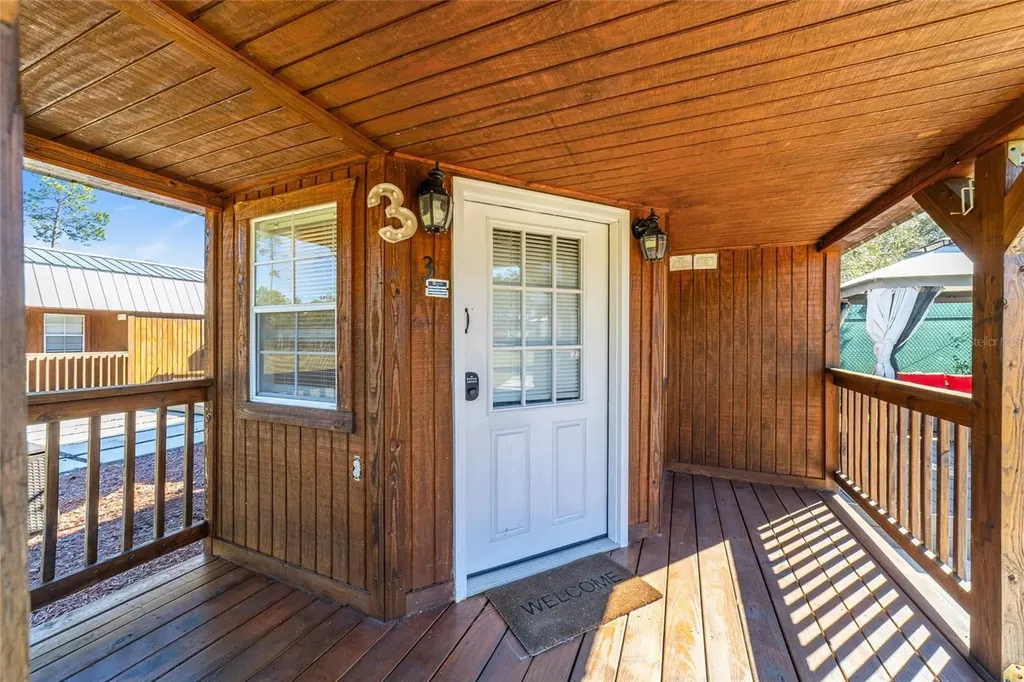 14181 SE 211th Court Umatilla FL 32784