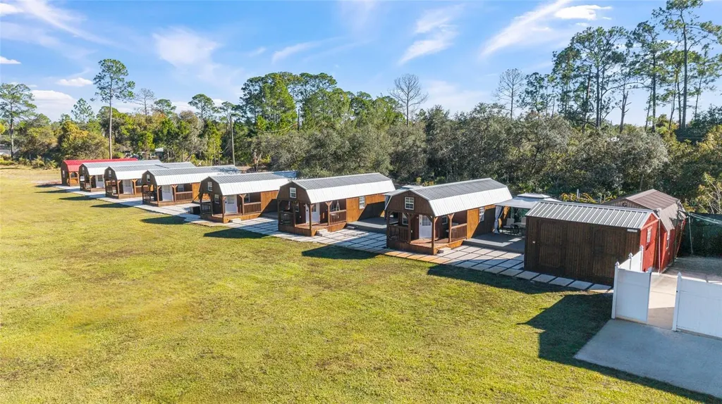 14181 SE 211th Court Umatilla FL 32784