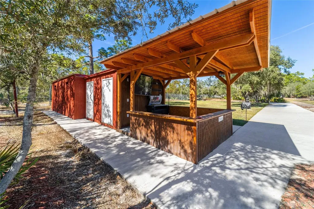14181 SE 211th Court Umatilla FL 32784