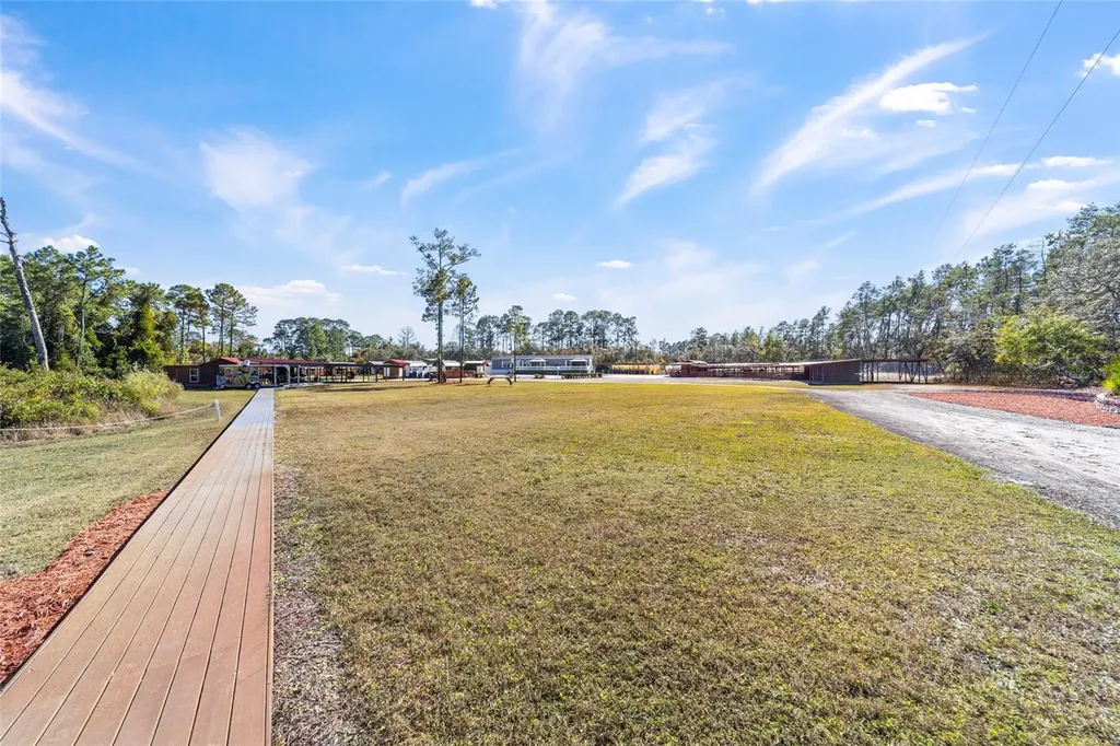 14181 SE 211th Court Umatilla FL 32784