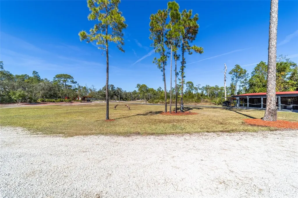 14181 SE 211th Court Umatilla FL 32784
