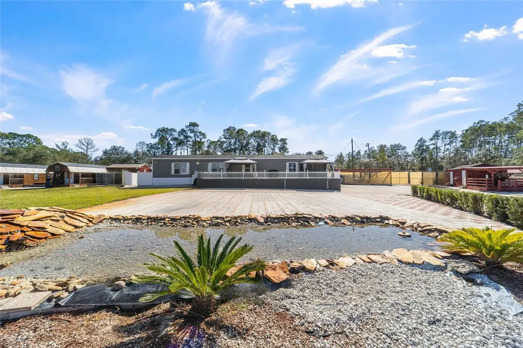 14181 SE 211th Court Umatilla FL 32784