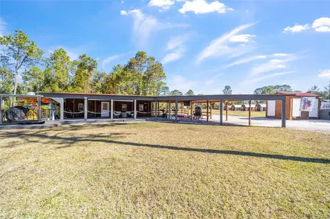 14181 SE 211th Court Umatilla FL 32784