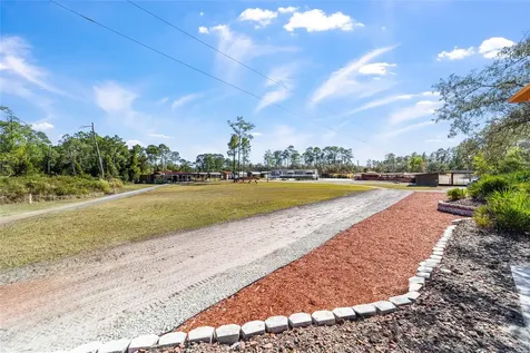 14181 SE 211th Court Umatilla FL 32784