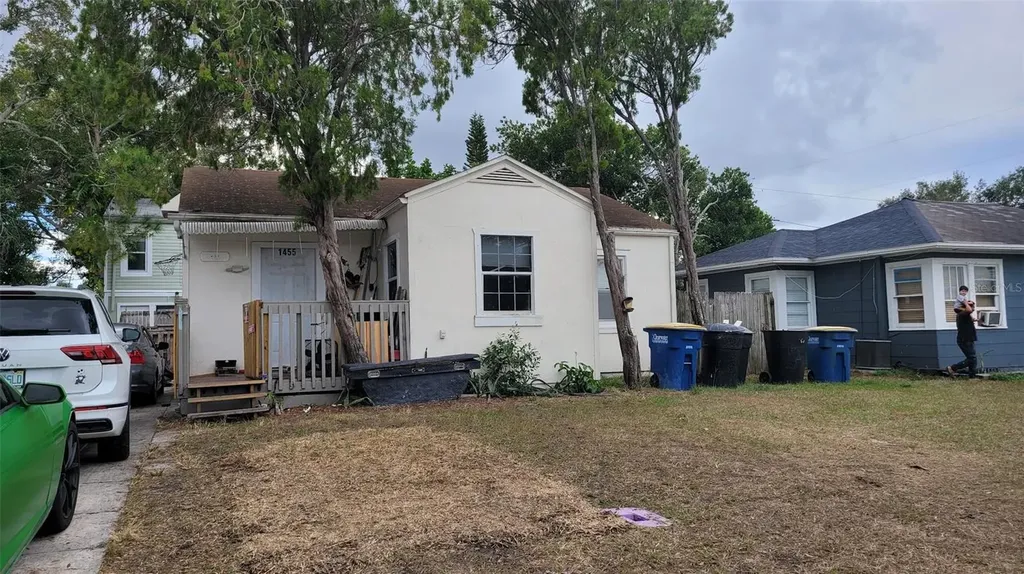 1453 Cleveland Street Clearwater FL 33755