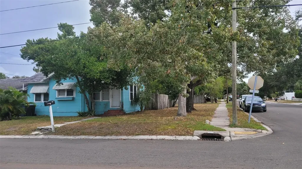 1453 Cleveland Street Clearwater FL 33755