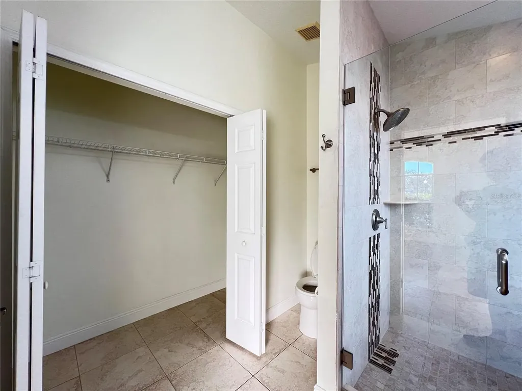 2859 Blooming Alamanda Loop Kissimmee FL 34747