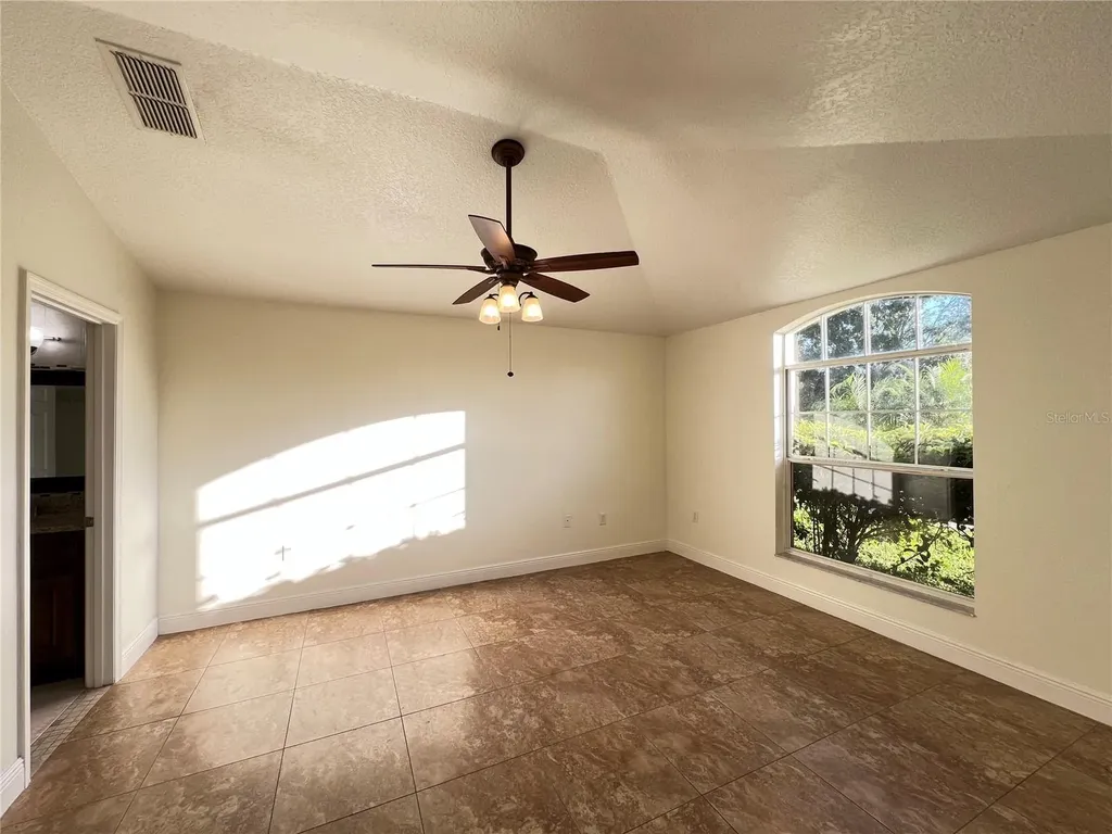 2859 Blooming Alamanda Loop Kissimmee FL 34747