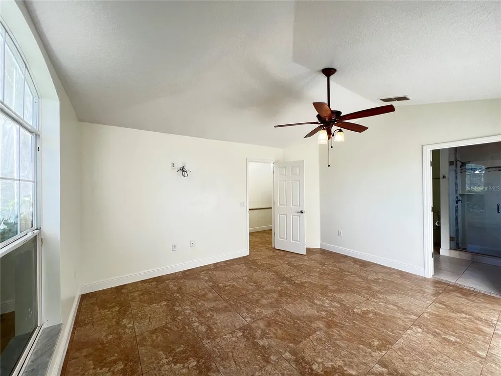 2859 Blooming Alamanda Loop Kissimmee FL 34747