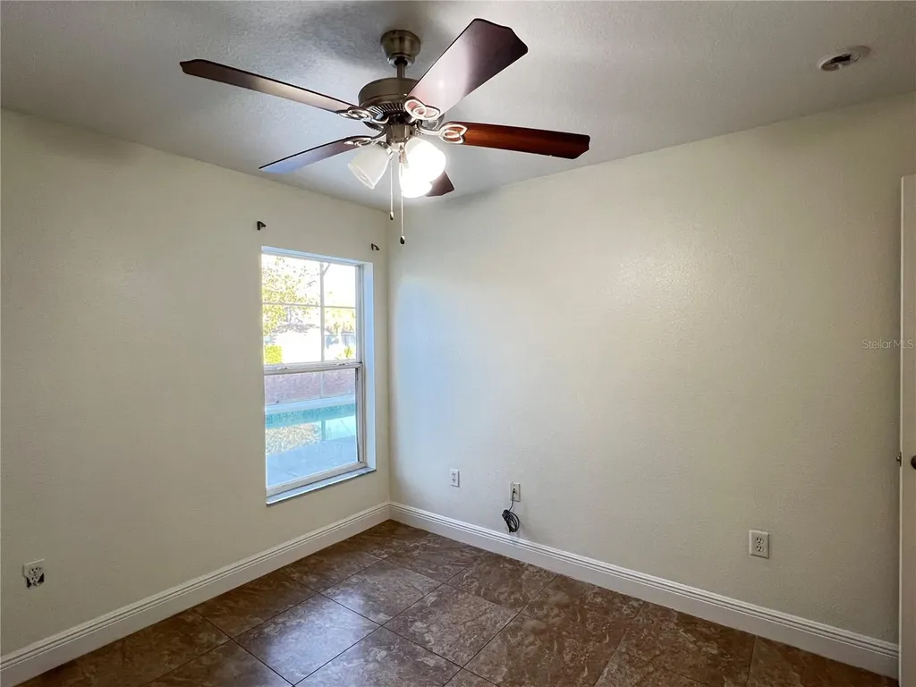 2859 Blooming Alamanda Loop Kissimmee FL 34747