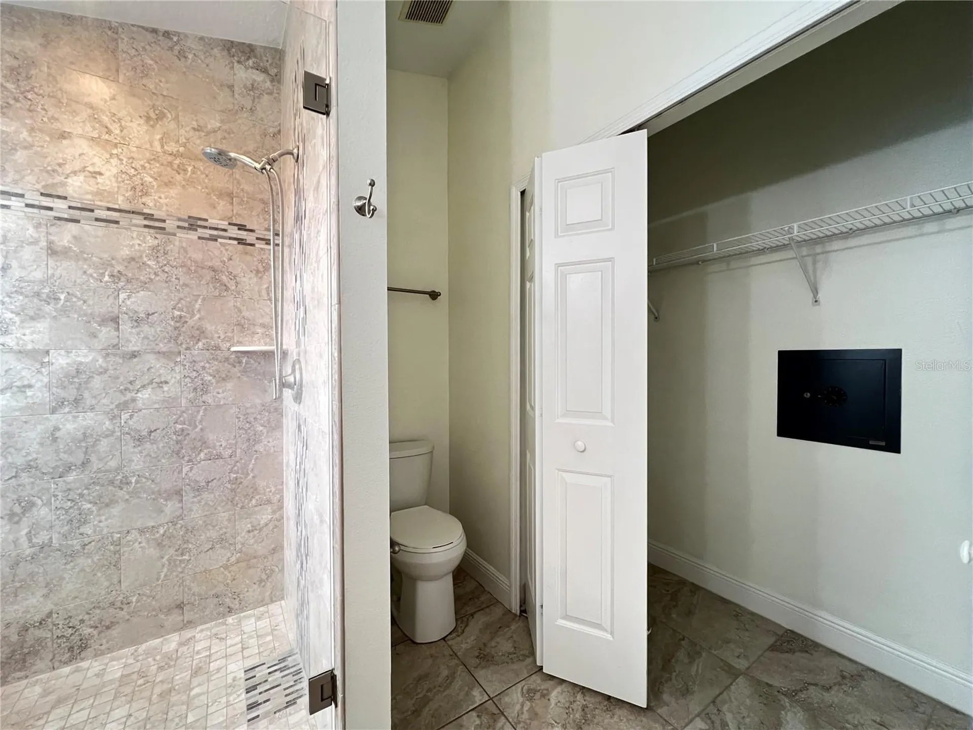 2859 Blooming Alamanda Loop Kissimmee FL 34747