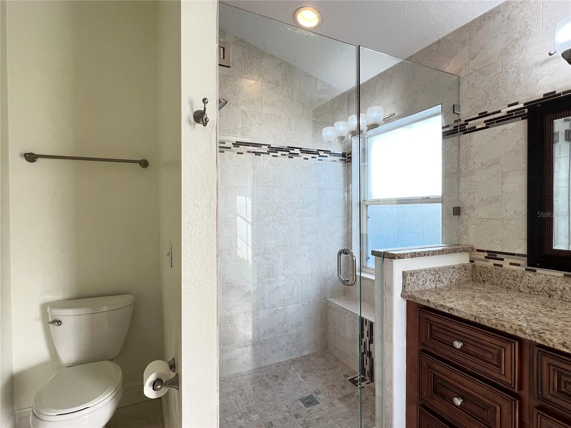 2859 Blooming Alamanda Loop Kissimmee FL 34747