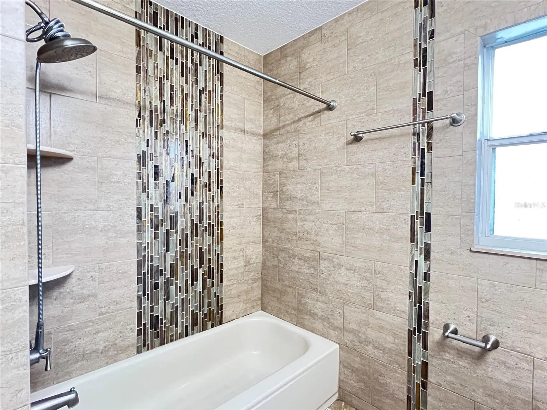 2859 Blooming Alamanda Loop Kissimmee FL 34747