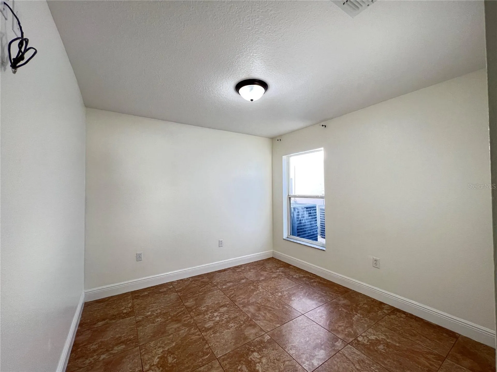 2859 Blooming Alamanda Loop Kissimmee FL 34747