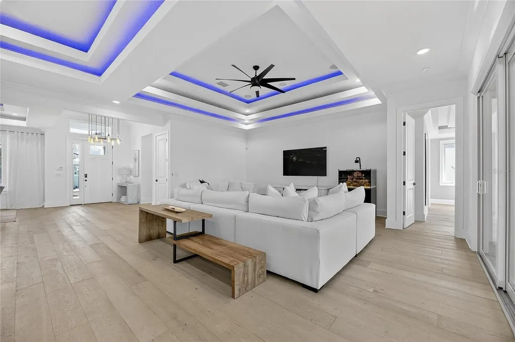 5720 Tybee Island Drive Apollo Beach FL 33572