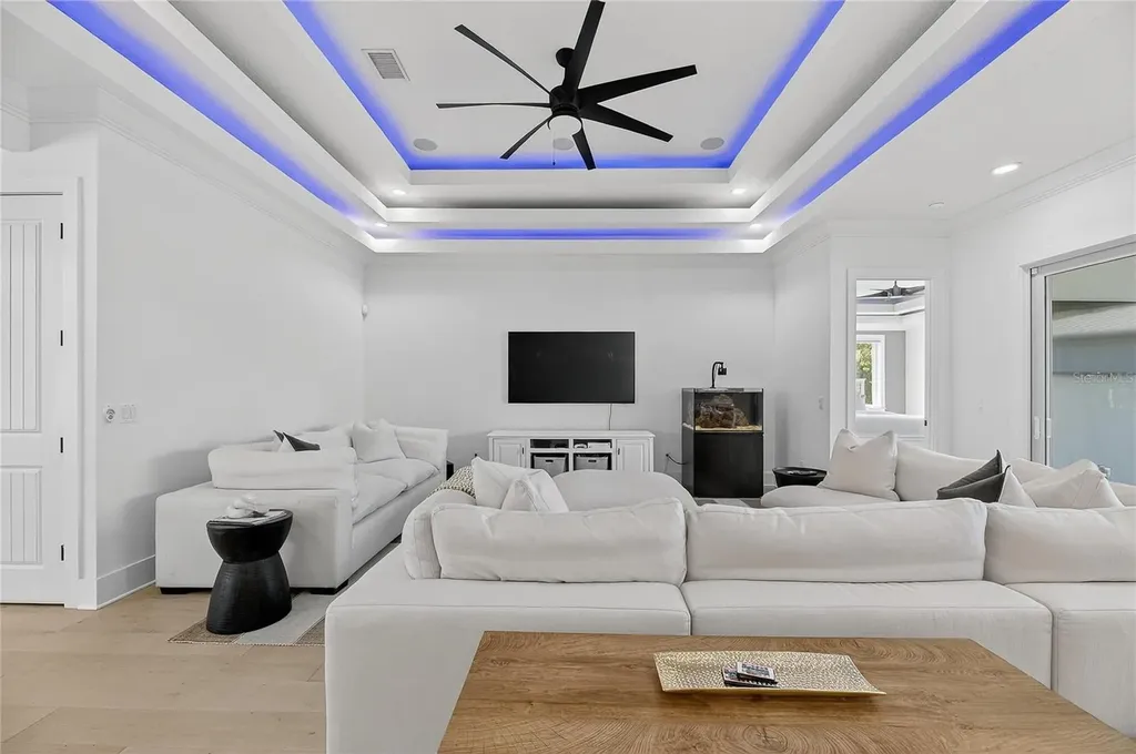 5720 Tybee Island Drive Apollo Beach FL 33572