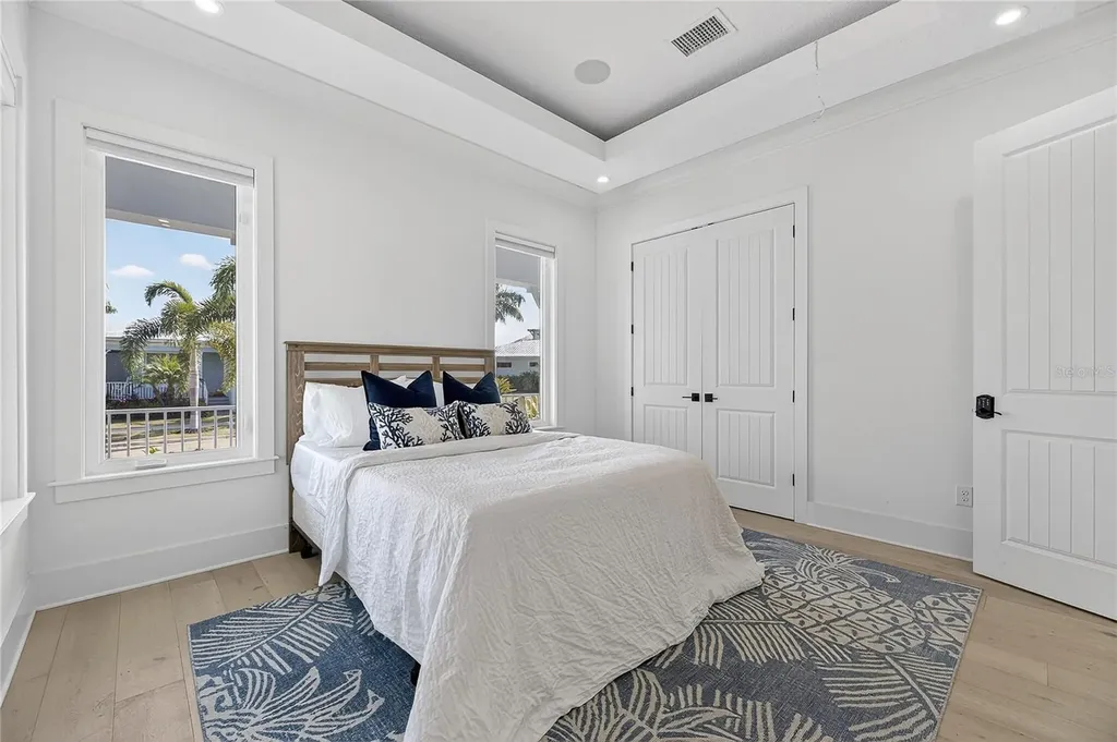 5720 Tybee Island Drive Apollo Beach FL 33572