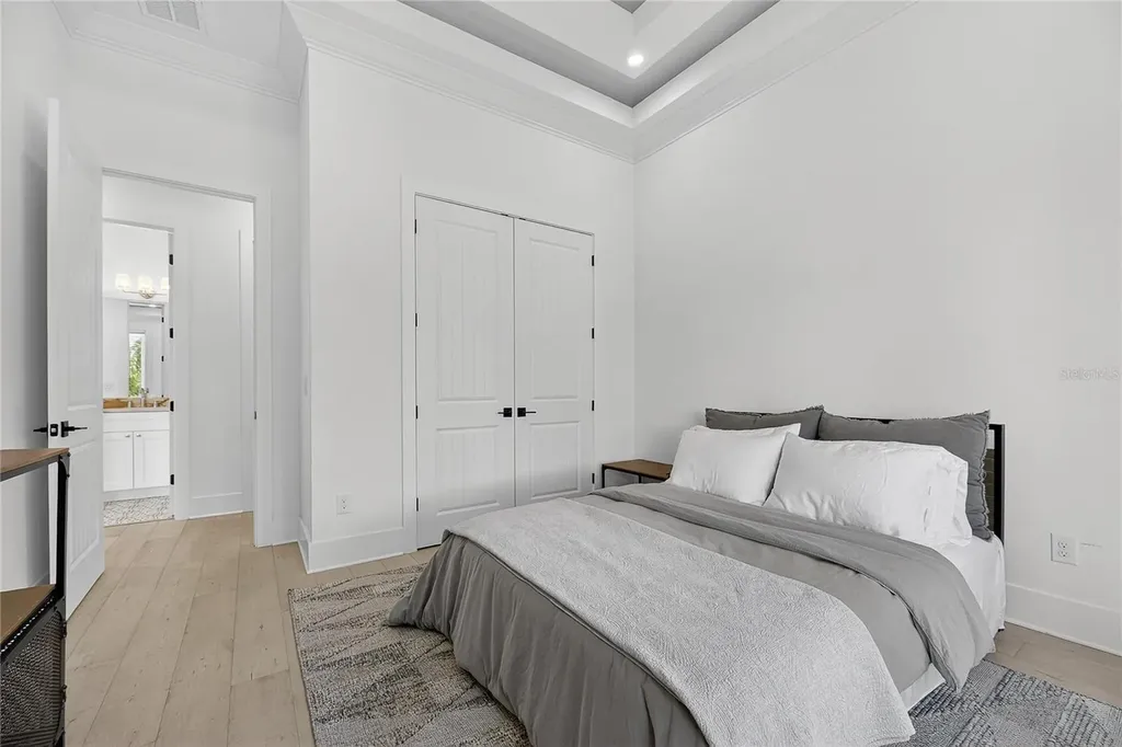 5720 Tybee Island Drive Apollo Beach FL 33572