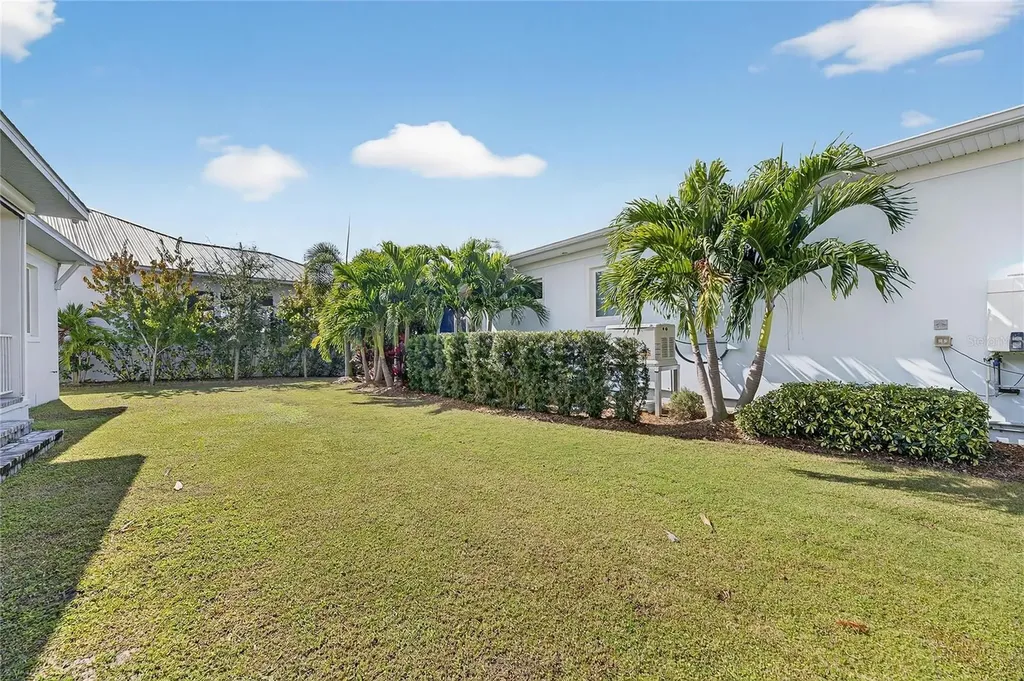 5720 Tybee Island Drive Apollo Beach FL 33572