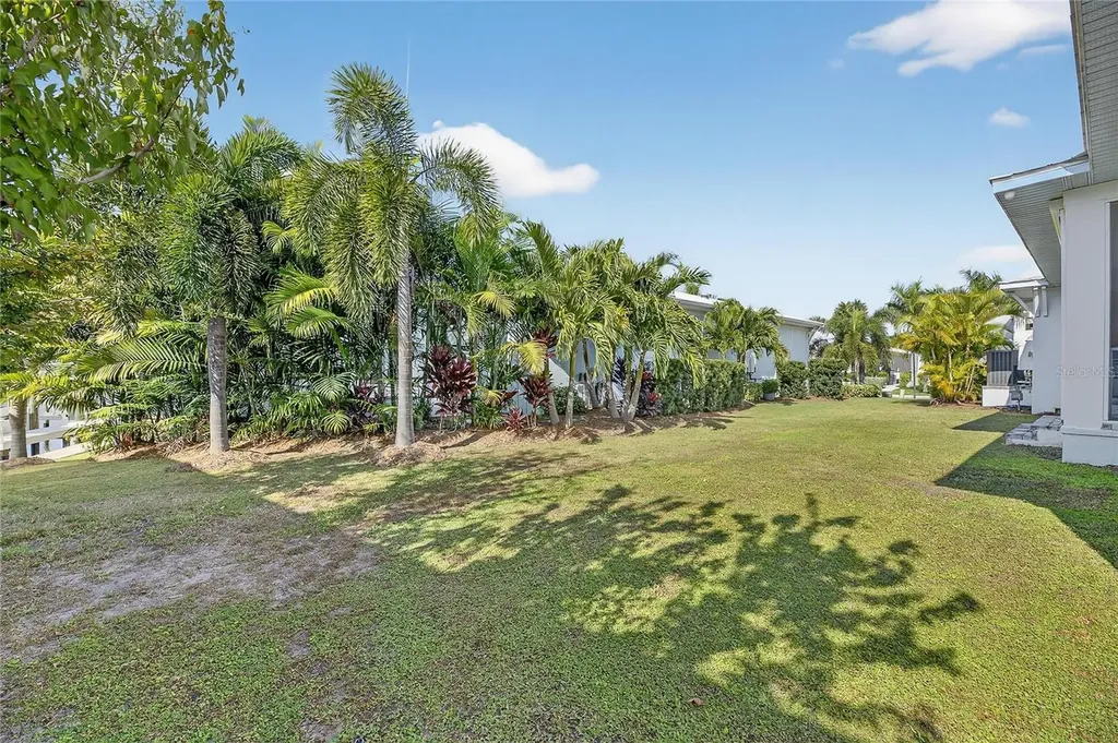 5720 Tybee Island Drive Apollo Beach FL 33572