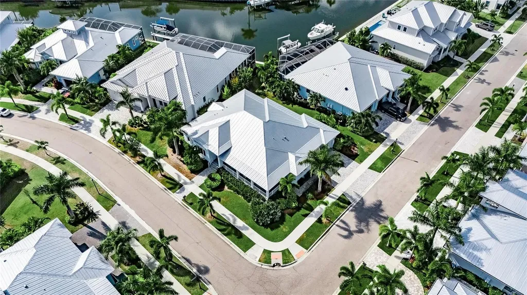 5720 Tybee Island Drive Apollo Beach FL 33572