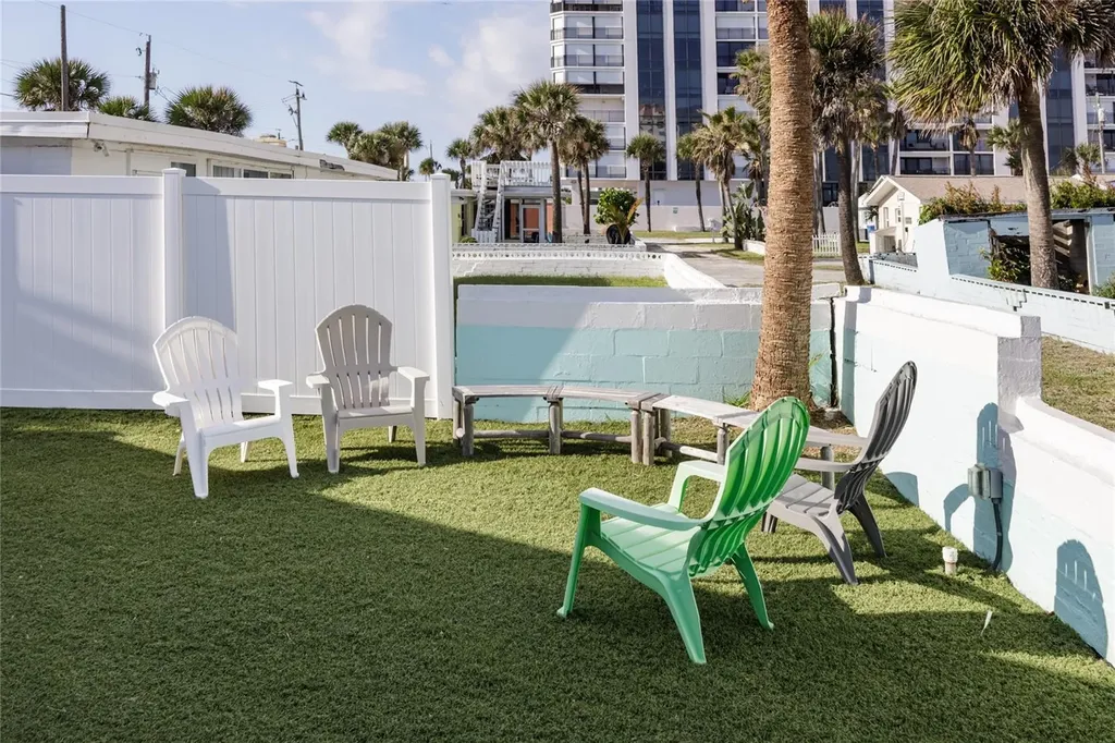 7 Neptune Park Drive Ormond Beach FL 32176