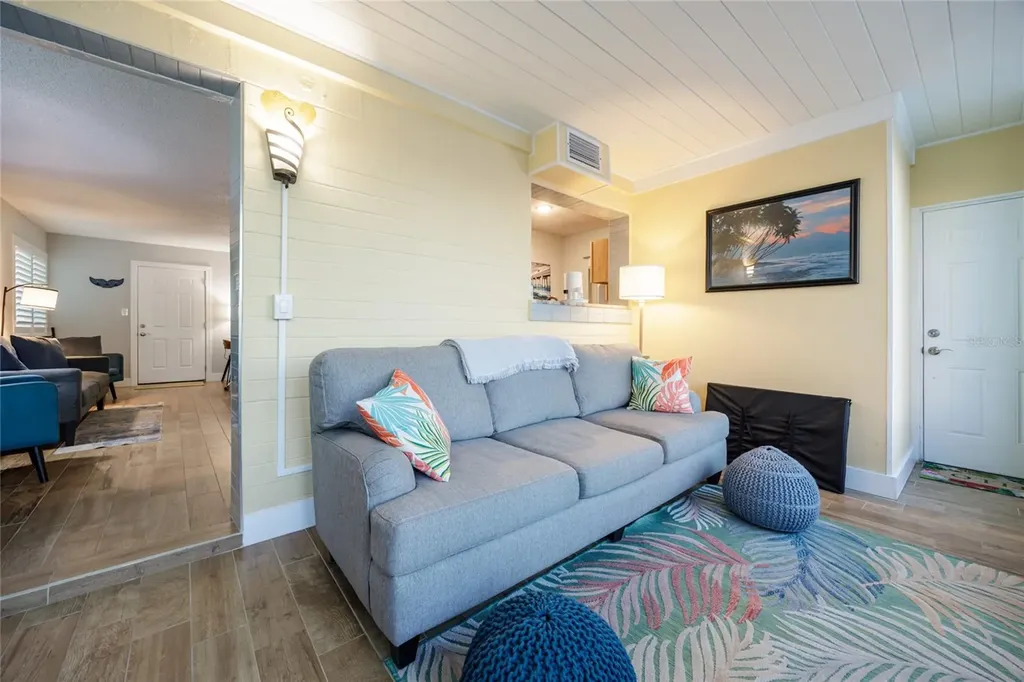 7 Neptune Park Drive Ormond Beach FL 32176