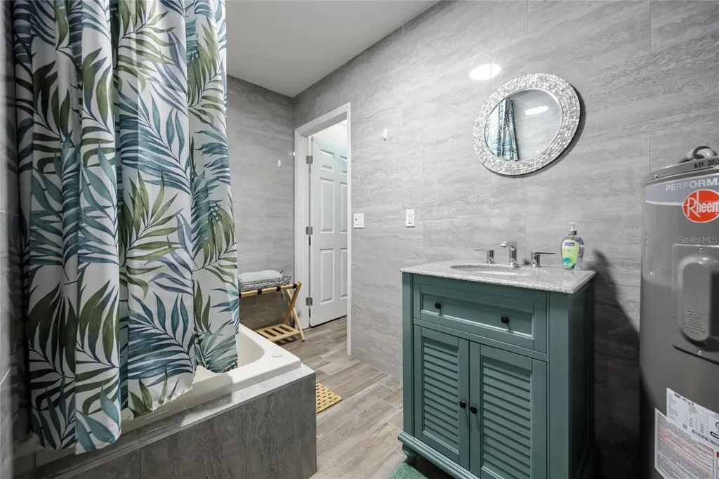 7 Neptune Park Drive Ormond Beach FL 32176