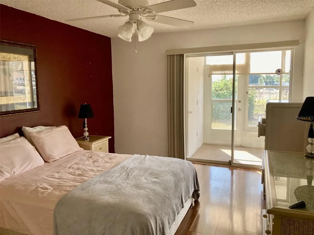 304 47th Avenue Drive W Bradenton FL 34207