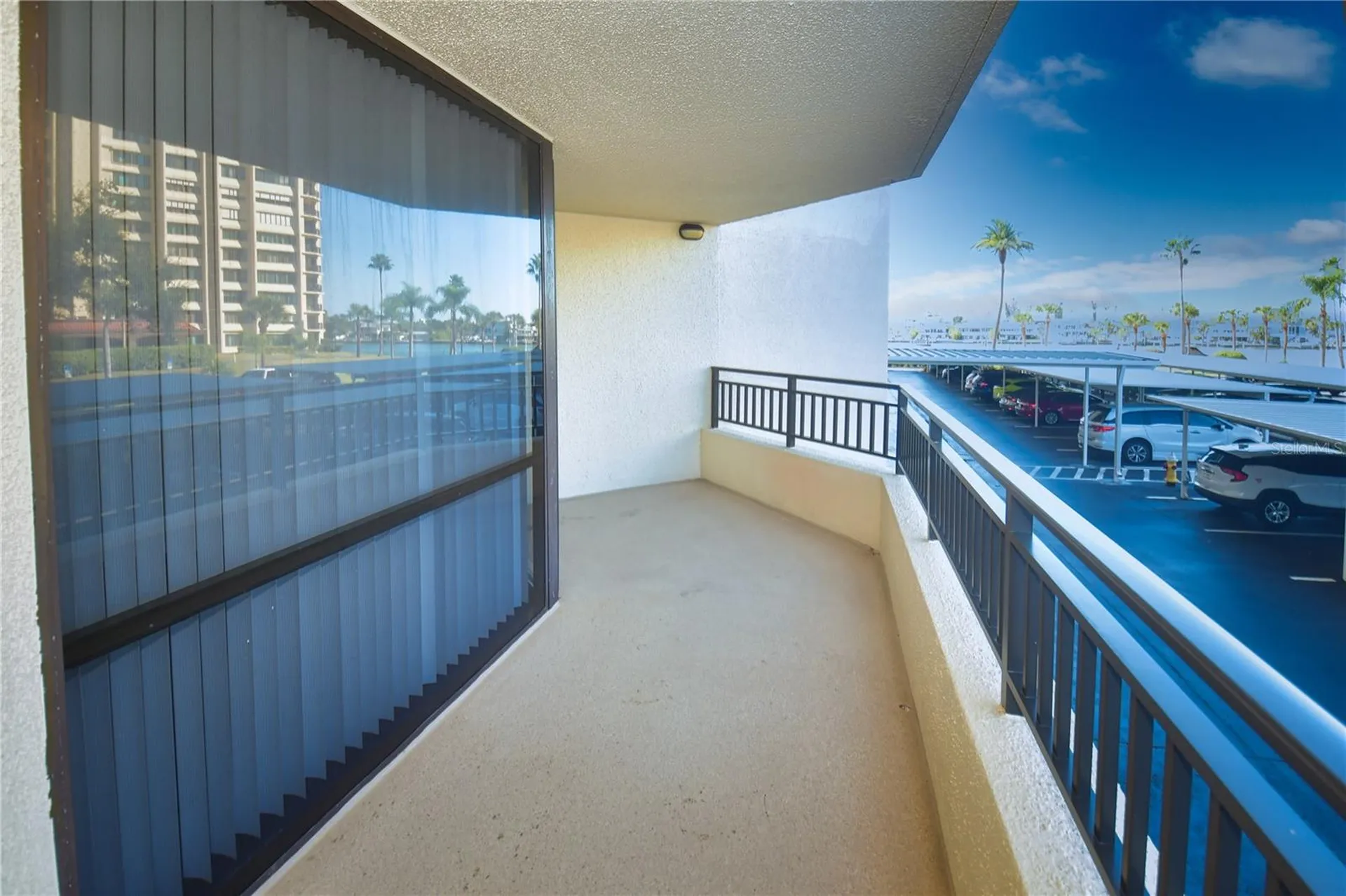 690 Island Way Clearwater FL 33767