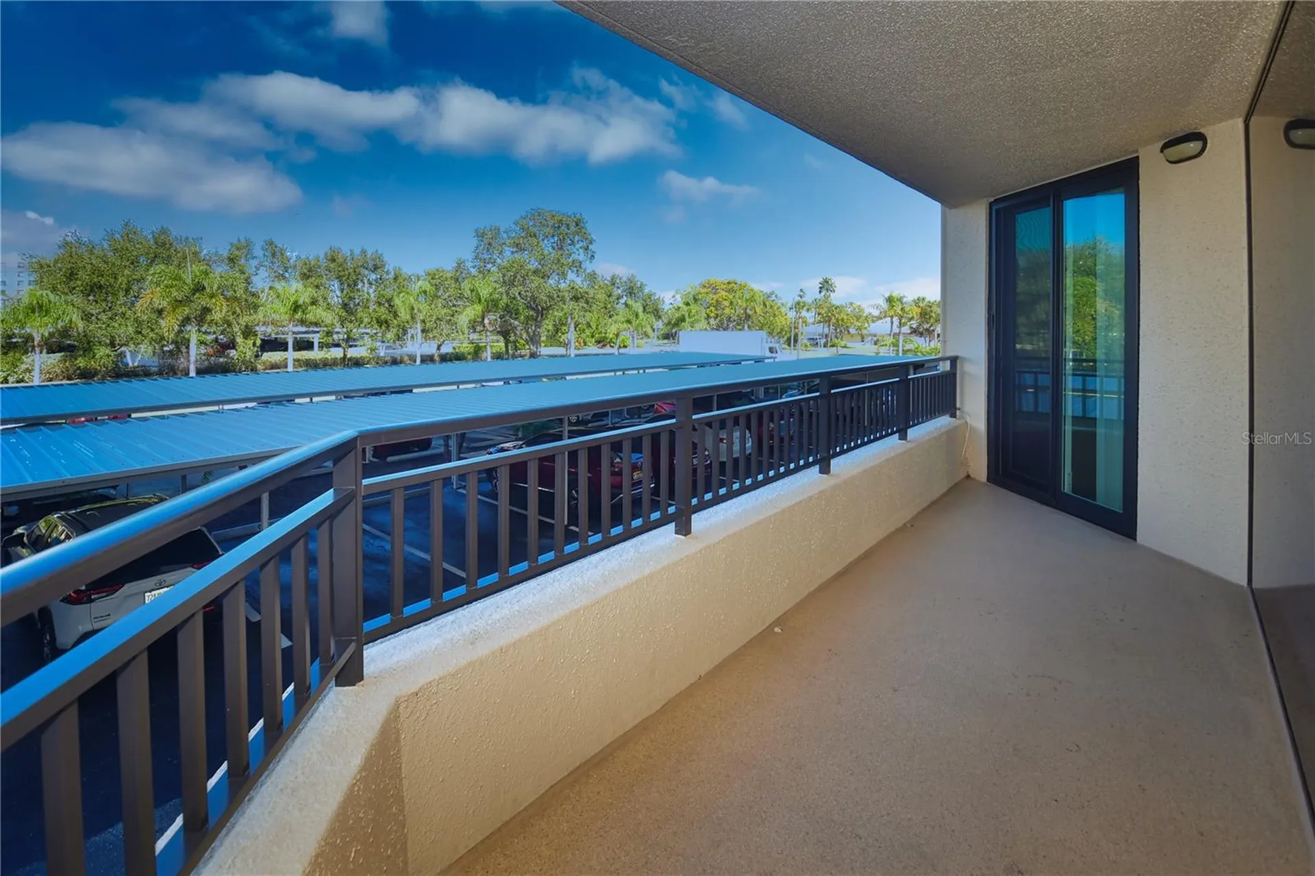 690 Island Way Clearwater FL 33767