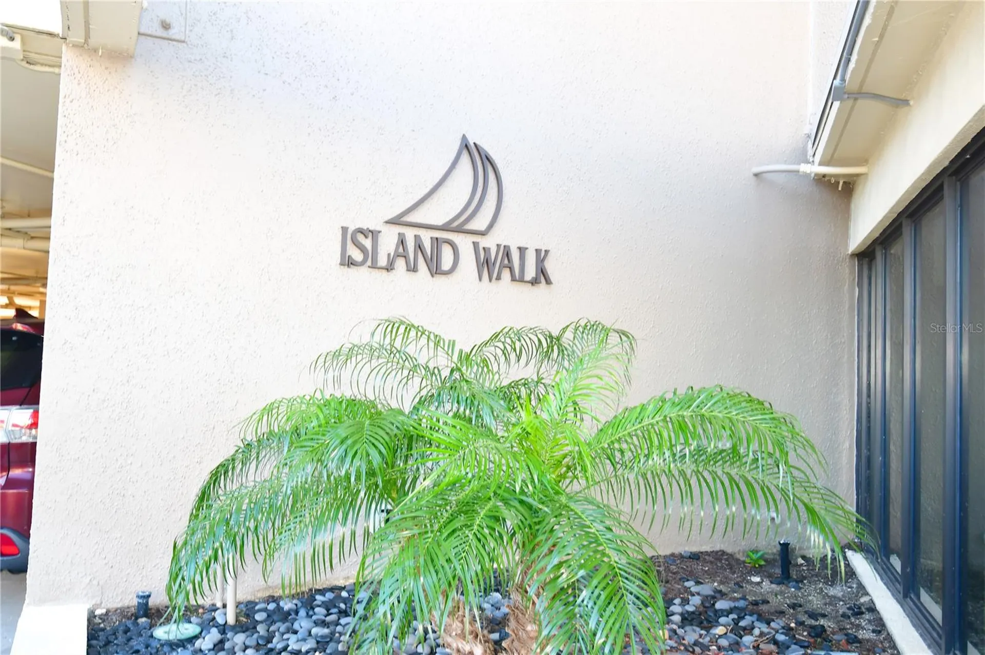 690 Island Way Clearwater FL 33767