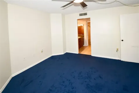 690 Island Way Clearwater FL 33767
