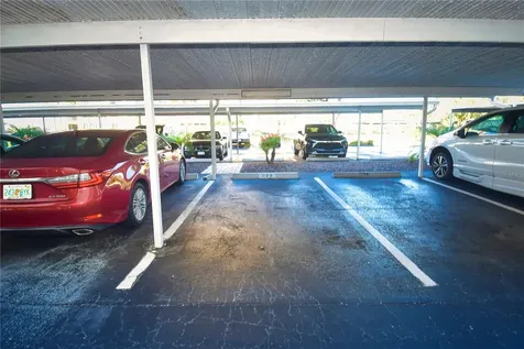 690 Island Way Clearwater FL 33767
