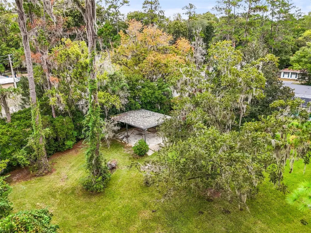NW 16th Avenue Gainesville FL 32605