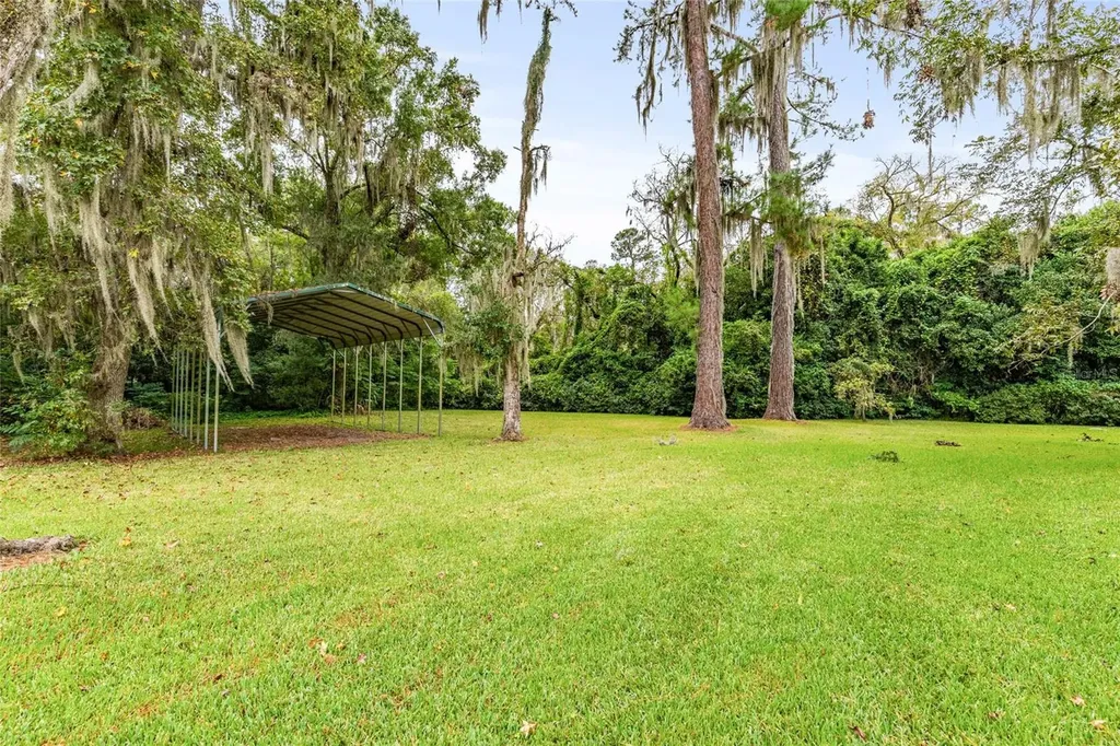NW 16th Avenue Gainesville FL 32605