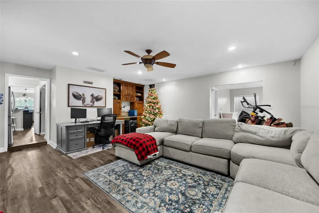 6864 NW County Road 229a Starke FL 32091